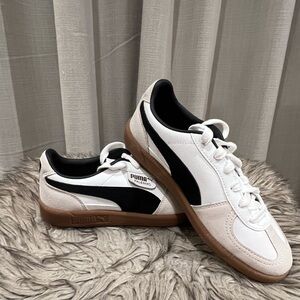 PUMA Palermo leather sneakers - size 7